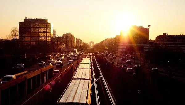 1/2 journée chaque semaine dans les transports.