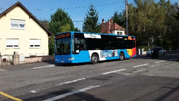 Se déplacer en transports en commun sur le réseau Ritmo : facile ou galère ?