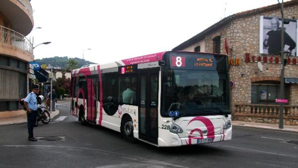 Se déplacer en transports en commun sur le réseau Envibus : facile ou galère ?