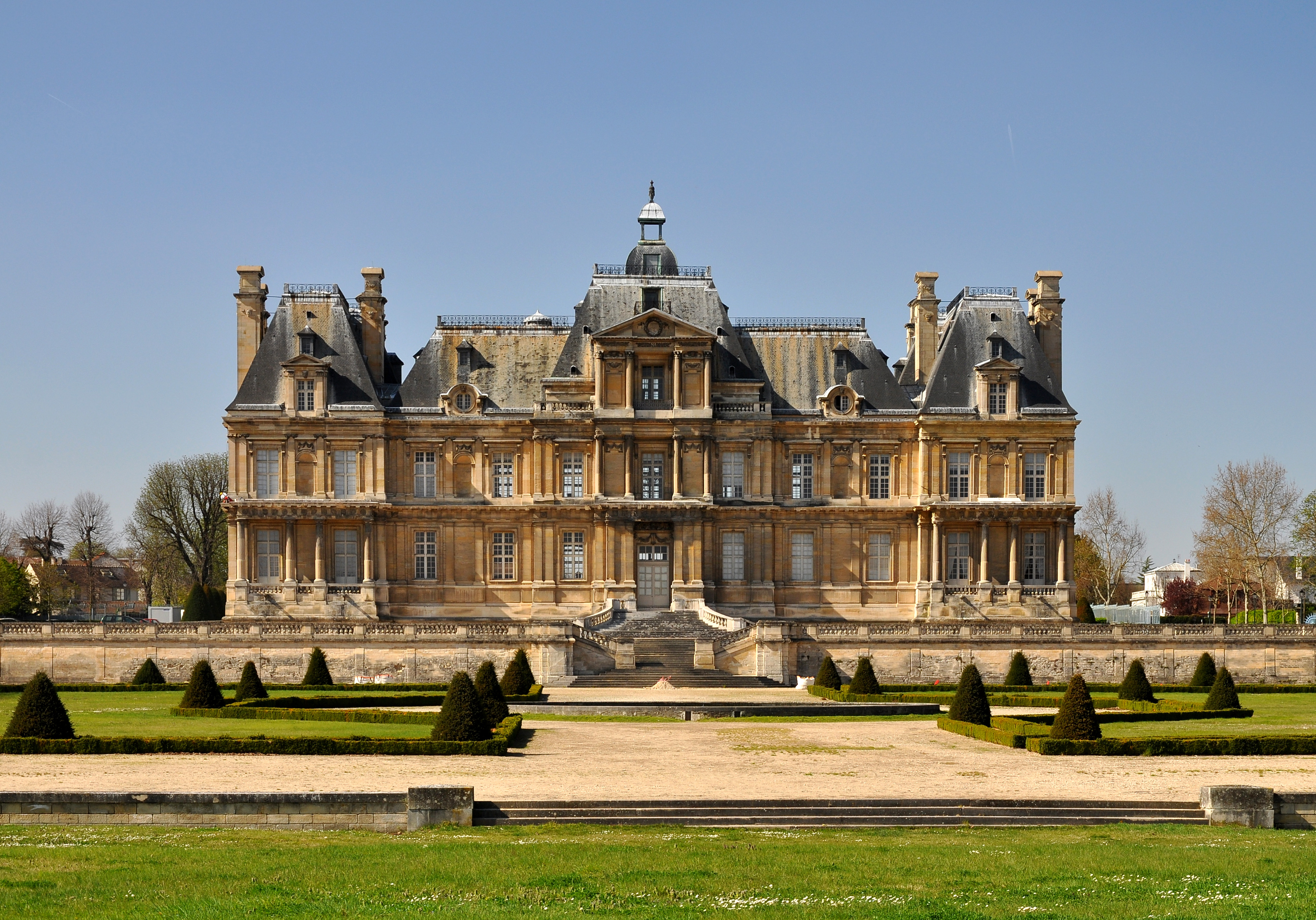 La Belle Et La Bete Maisons Laffitte