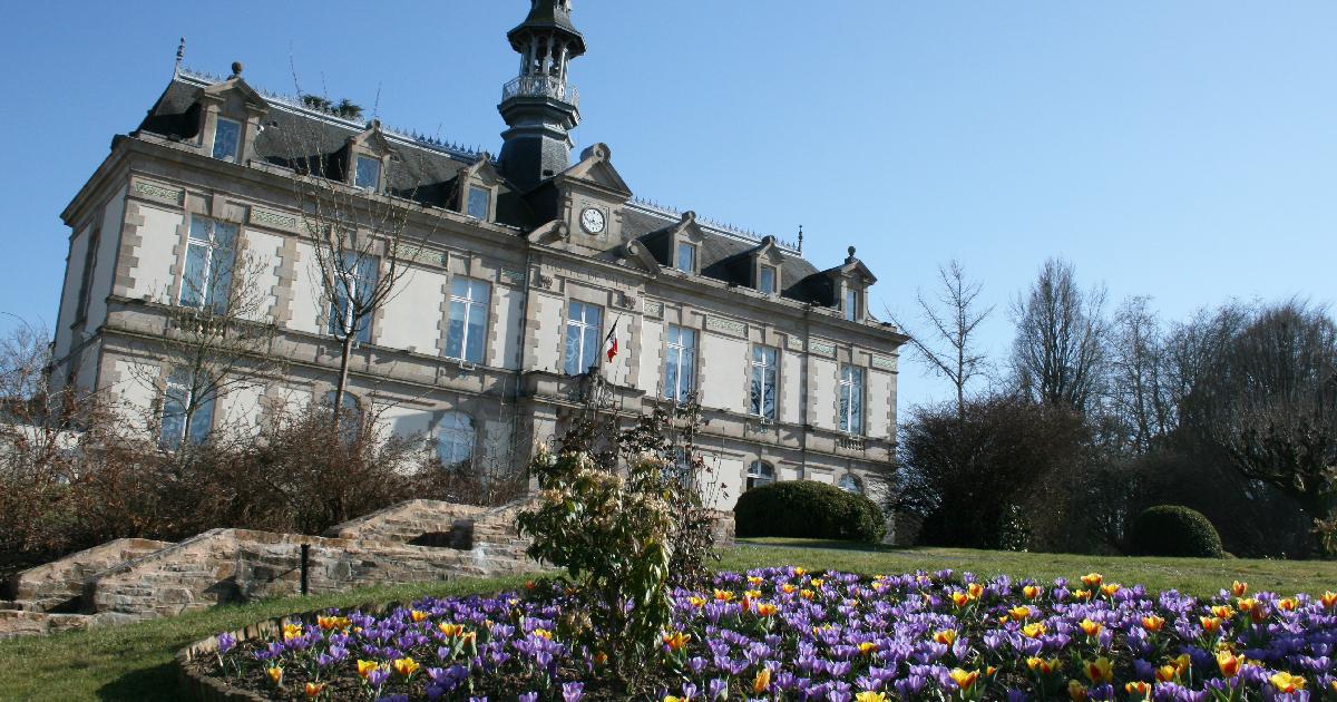 Saint-Yrieix-la-Perche : (Enquête nationale) Tu préfères voir s